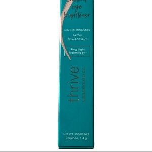 Thrive Causemetics Highlighting Stick. Stella Champagne Shimmer